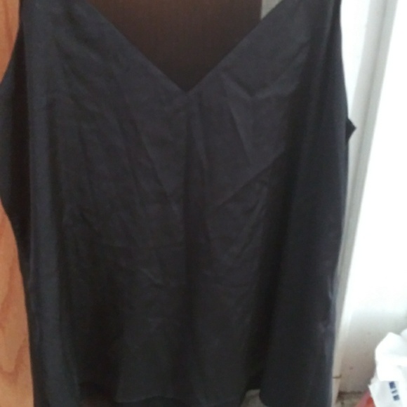 Top - Picture 3 of 3